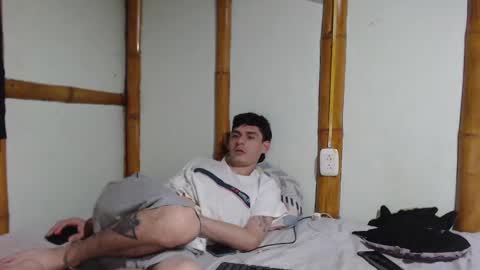 Mia  Sam online show from 3, 3, 2025