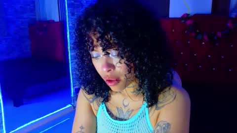 MIA VELEZ online show from 10, 3, 2026