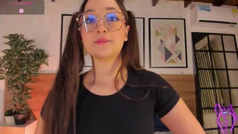 Mia  online show from 16, 3, 2026