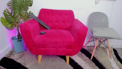 Snapshot of miakhalifa_7 chatting on 9, 10, 2025 Mia Khalifa online show from 9, 10, 2025