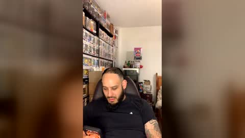 Mark online show from 15, 4, 2026