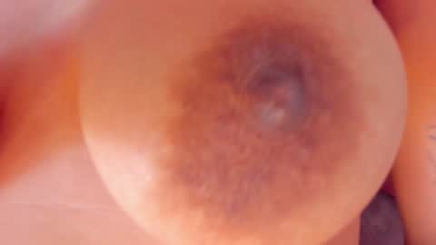 miakris1 online show from 6, 2, 2025