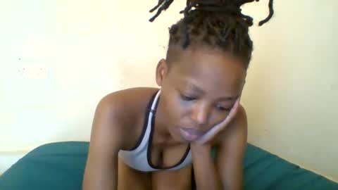 Snapshot of miami_muffin chatting on 29, 5, 2026 Muffin online show from 29, 5, 2026