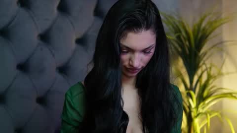  Miami  online show from 28, 9, 2025