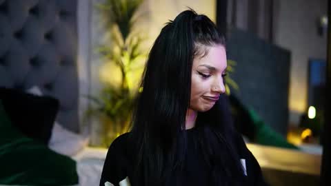  Miami  online show from 3, 10, 2025