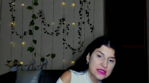 Snapshot of miamilff_sugar chatting on 8, 2, 2026 Alianna online show from 8, 2, 2026