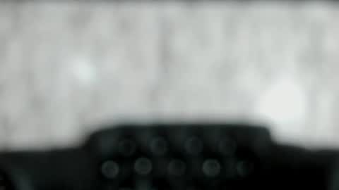 Snapshot of miamontoya chatting on 11, 1, 2025 Mia -5 7001400 Follow online show from 11, 1, 2025