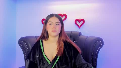 Snapshot of miamontoya chatting on 25, 2, 2025 Mia -5 7001400 Follow online show from 25, 2, 2025