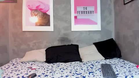 Mia online show from 27, 11, 2025