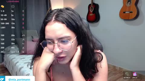 MIAPORTMANN online show from 9, 12, 2024