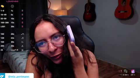 MIAPORTMANN online show from 16, 12, 2024