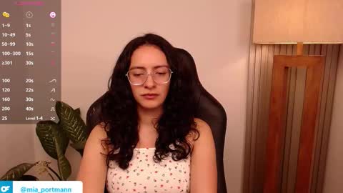 MIAPORTMANN online show from 25, 3, 2026