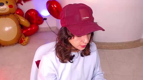 miascarlet_16 online show from 7, 10, 2025