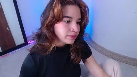 miascarlet_16 online show from 20, 11, 2025