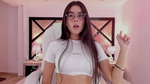 Snapshot of miasilverr chatting on 9, 1, 2025 Mia online show from 9, 1, 2025