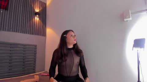 Snapshot of miasinclaire chatting on 29, 7, 2026 MIA SinCLAIRE online show from 29, 7, 2026