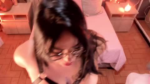 Snapshot of miasphencer chatting on 5, 3, 2025 Mia online show from 5, 3, 2025