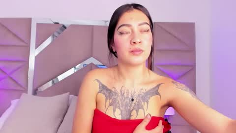 Snapshot of miasr_ chatting on 11, 11, 2025 miasr_ online show from 11, 11, 2025