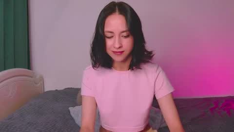 Snapshot of miasweetashoney chatting on 11, 9, 2025 Mia online show from 11, 9, 2025