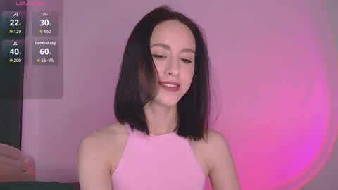 Snapshot of miasweetashoney chatting on 8, 10, 2025 Mia online show from 8, 10, 2025