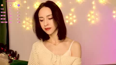 Snapshot of miasweetashoney chatting on 15, 12, 2025 Mia online show from 15, 12, 2025