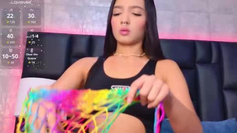 Snapshot of miasweetth chatting on 17, 10, 2025 Mia Sweetth online show from 17, 10, 2025