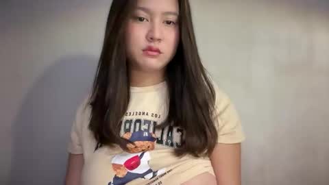 urbaby mica online show from 3, 11, 2025