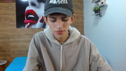 michaelkoiv online show from 4, 12, 2025