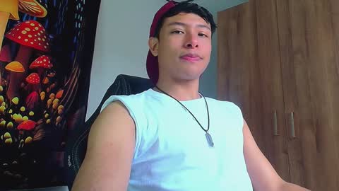Snapshot of michaelstones chatting on 16, 1, 2025 michaelstones online show from 16, 1, 2025