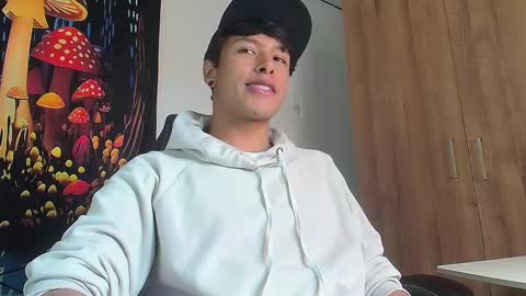 Snapshot of michaelstones chatting on 25, 2, 2025 michaelstones online show from 25, 2, 2025