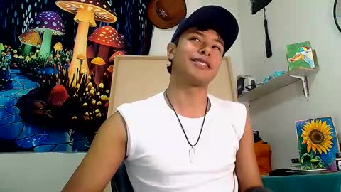 Snapshot of michaelstones chatting on 8, 10, 2025 michaelstones online show from 8, 10, 2025