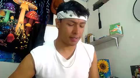 Snapshot of michaelstones chatting on 14, 5, 2026 michaelstones online show from 14, 5, 2026
