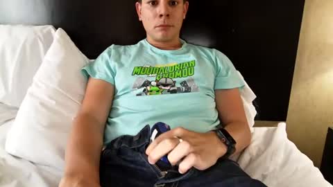 Snapshot of michaeltwinkboy chatting on 29, 6, 2026 michaeltwinkboy online show from 29, 6, 2026