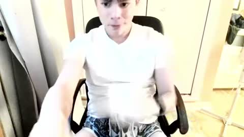 Snapshot of michaeltwinkboy chatting on 15, 7, 2026 michaeltwinkboy online show from 15, 7, 2026