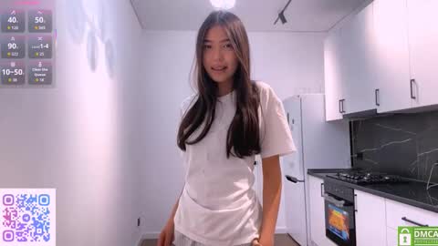 Snapshot of michalkandoll chatting on 18, 12, 2025 Aidaxo online show from 18, 12, 2025