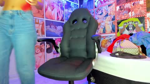 michel_lopez18 online show from 24, 12, 2024