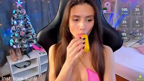 Snapshot of michel_momsen chatting on 17, 12, 2024 Michel online show from 17, 12, 2024