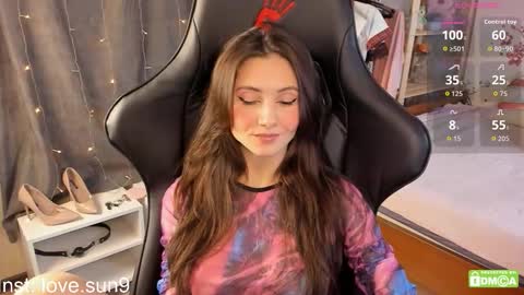 Snapshot of michel_momsen chatting on 18, 11, 2025 Michel online show from 18, 11, 2025