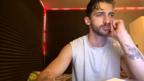 Snapshot of michelemagnetico chatting on 30, 11, 2025 michelemagnetico online show from 30, 11, 2025