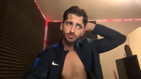 Snapshot of michelemagnetico chatting on 14, 12, 2025 michelemagnetico online show from 14, 12, 2025