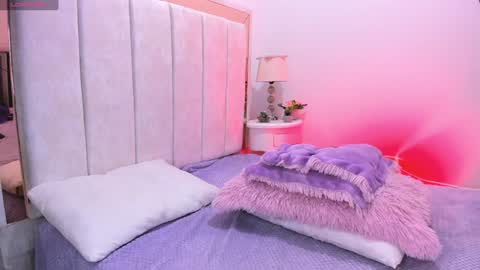 michelle_madson_ online show from 24, 1, 2025