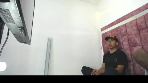 Mick storm online show from 13, 4, 2026