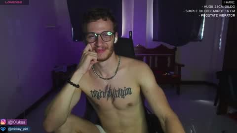 Snapshot of mickey_pict chatting on 7, 1, 2025 Mickey online show from 7, 1, 2025