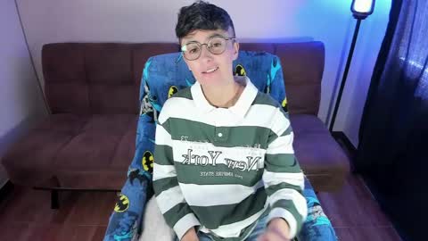 Blue online show from 22, 5, 2026