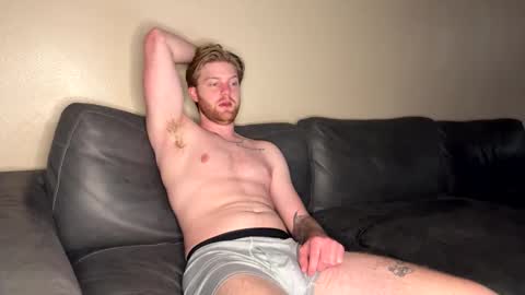 Snapshot of midnightcouple00 chatting on 1, 12, 2025 SexyLatinaCouple online show from 1, 12, 2025