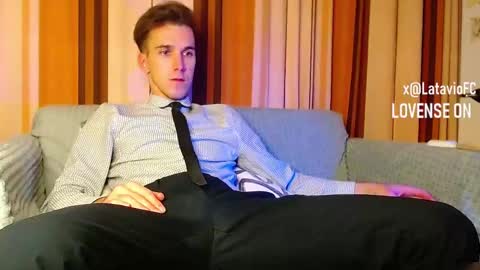 Snapshot of midnighter__ chatting on 25, 11, 2025 Alexey or just Alex online show from 25, 11, 2025