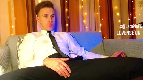 Snapshot of midnighter__ chatting on 15, 12, 2025 Alexey or just Alex online show from 15, 12, 2025