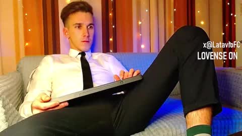 Snapshot of midnighter__ chatting on 16, 12, 2025 Alexey or just Alex online show from 16, 12, 2025