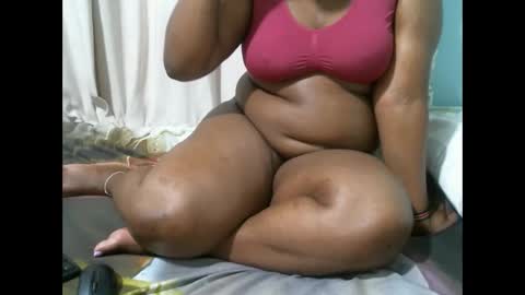 Snapshot of midnightkady chatting on 19, 5, 2026 Caddy online show from 19, 5, 2026