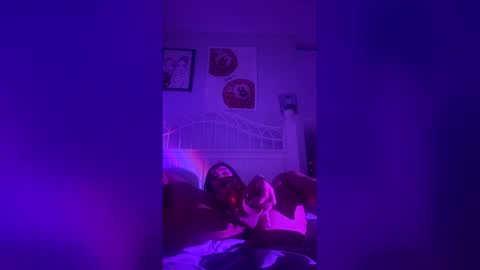 Kat  online show from 13, 4, 2026